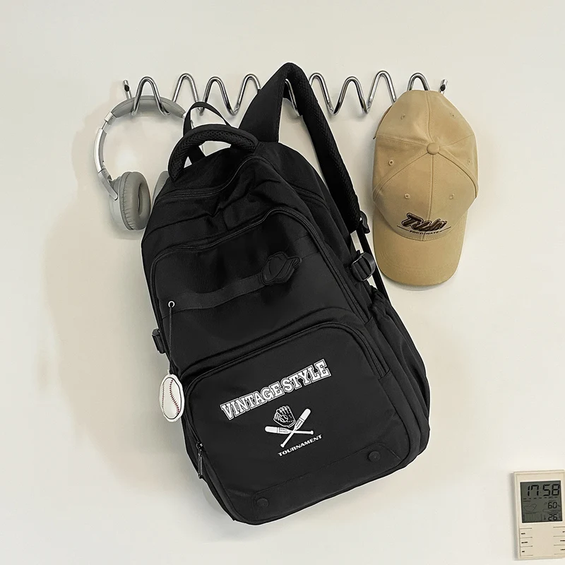 Sportlicher Schulrucksack