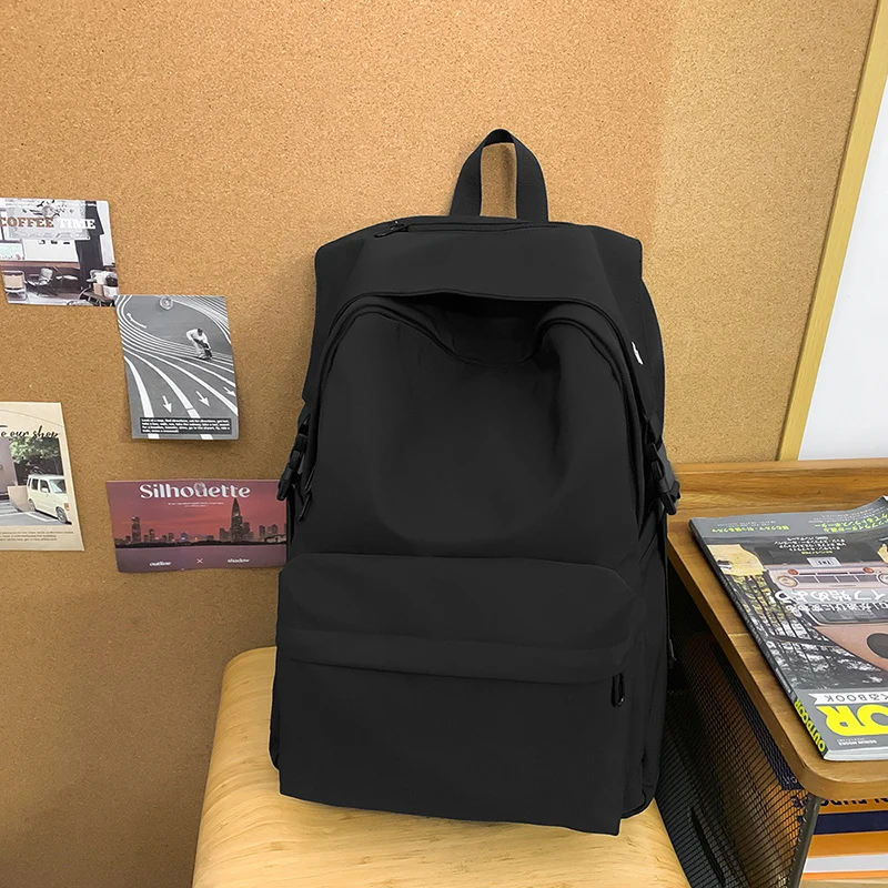 Eleganter Minimalistischer Pendler-Schulrucksack