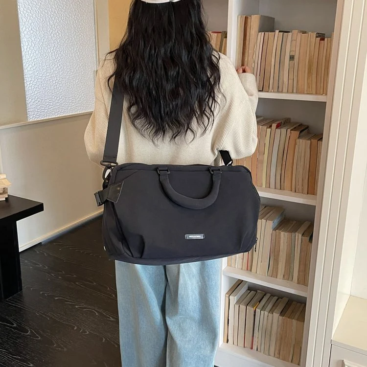 Multifunktionale Wochenendtasche mit innovativem Design Skanto