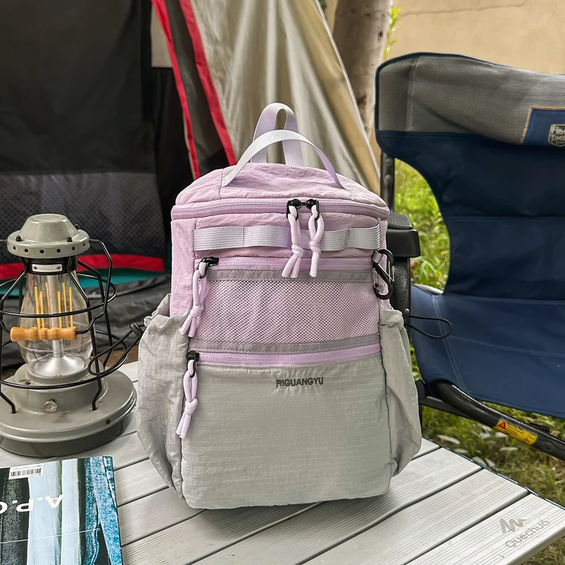 Leichter Wander-Schulrucksack mit mehreren Fächern