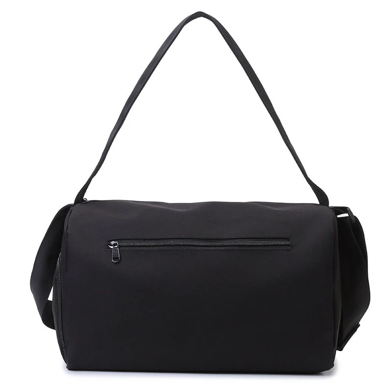 Sportliche Schultertasche mit praktischen Innenfächern Skanto