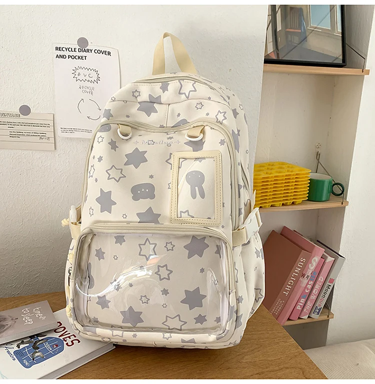 Niedliche Schultasche im Charakter-Design