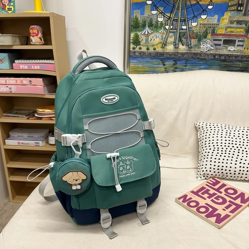 Multifunktionaler Schulrucksack mit mehreren Schichten