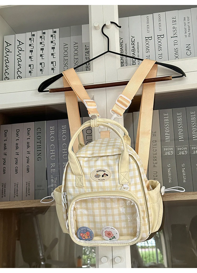 Niedlicher karierter Mini-Schulrucksack