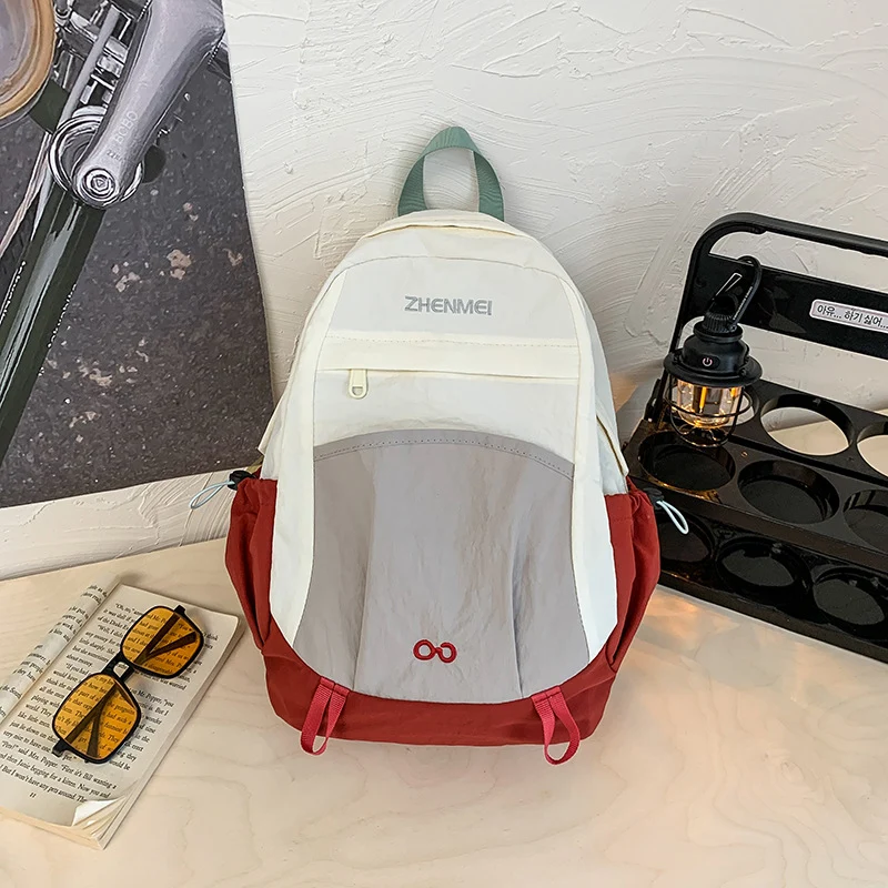 Leichter urbaner Schulrucksack