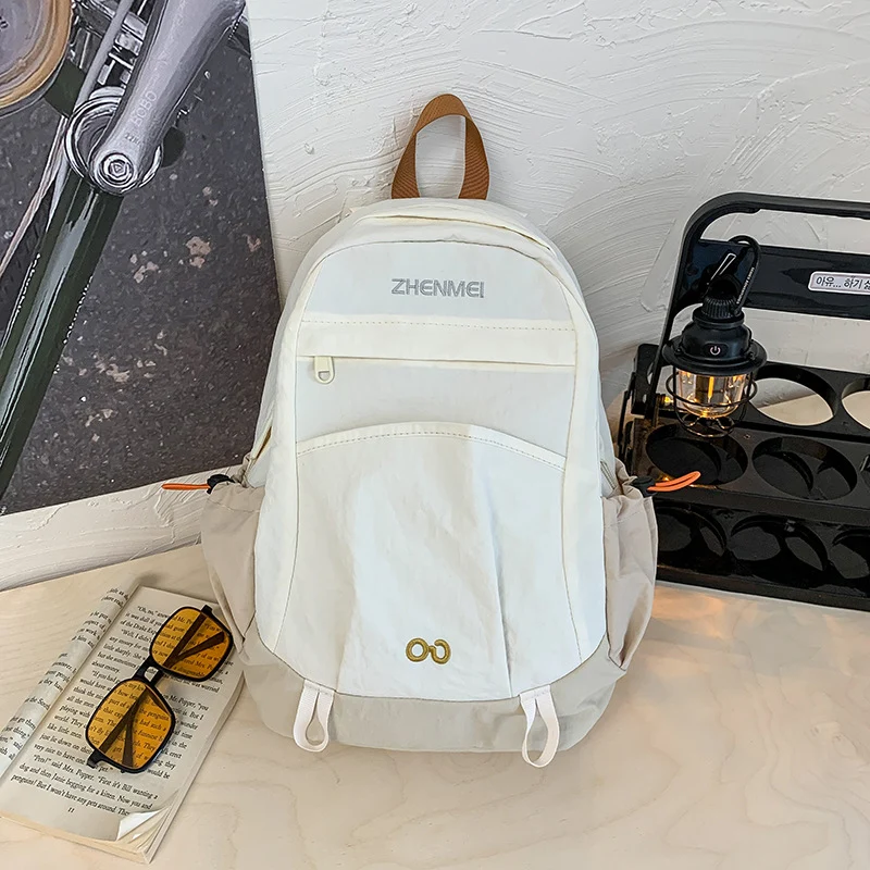 Leichter urbaner Schulrucksack