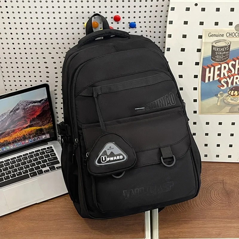 Praktischer Schulrucksack mit hoher Kapazität