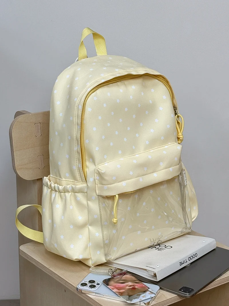 Moderner Schulrucksack mit transparentem Fach