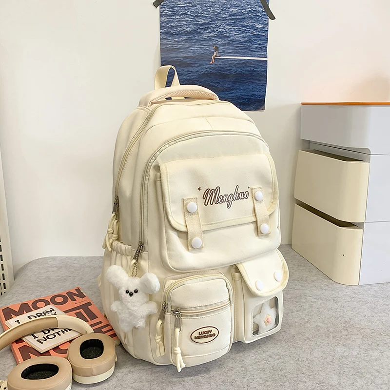 Multifunktionaler Anime-inspirierter Schulrucksack