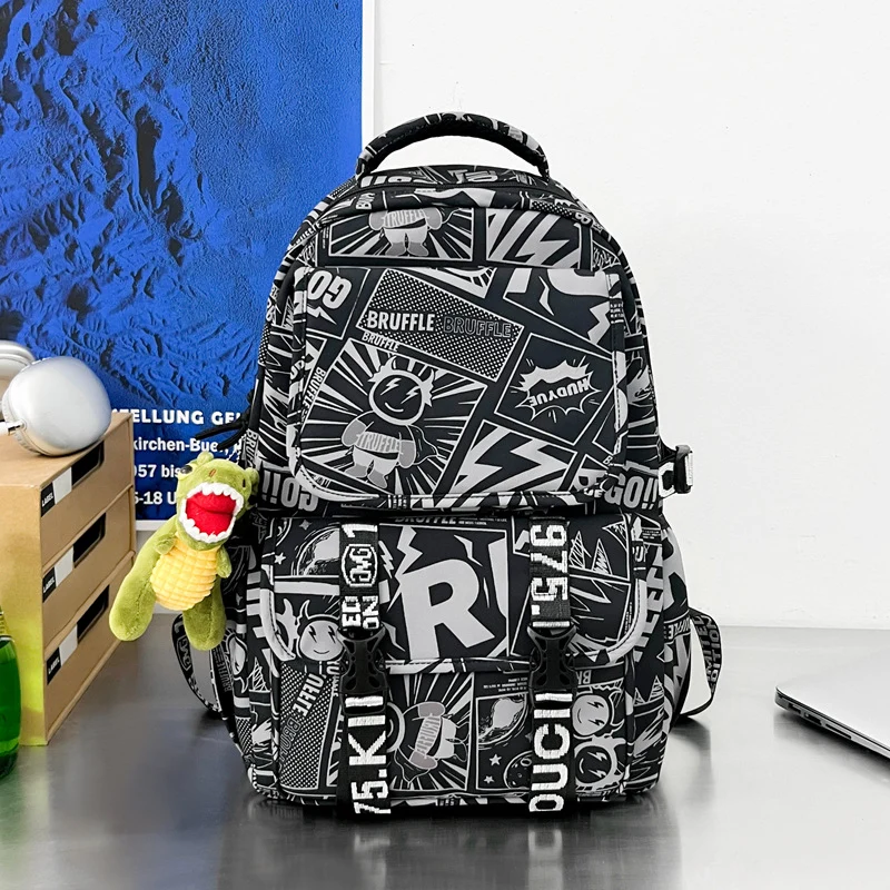 Schulrucksack mit Grafikdruck und hoher Kapazität