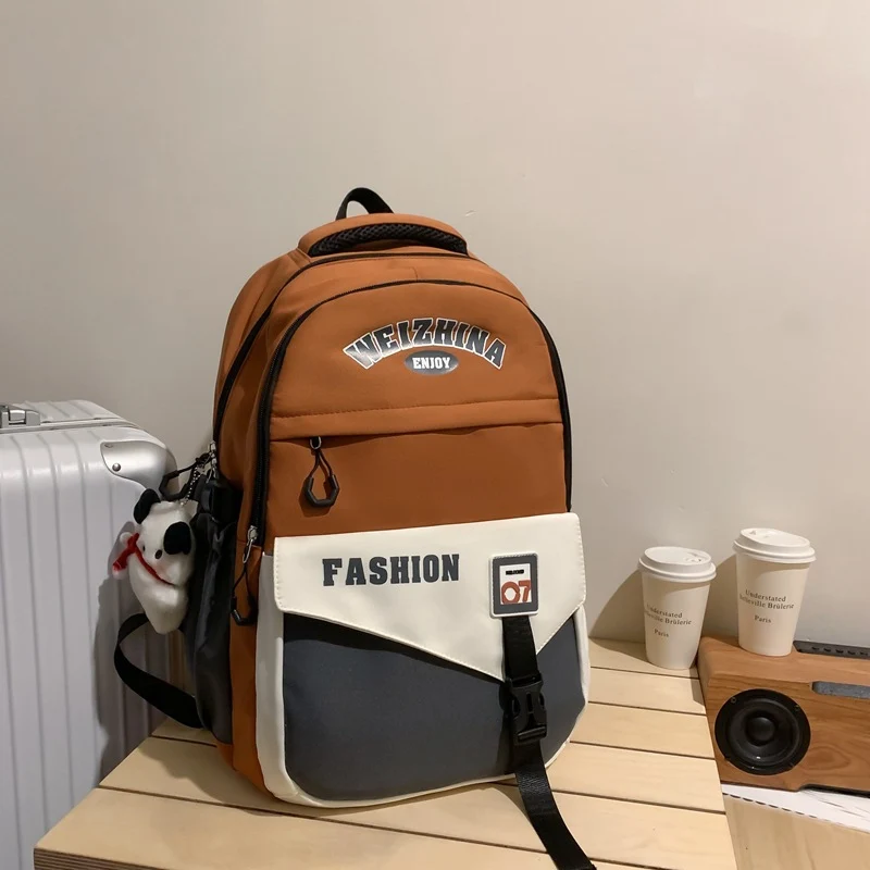 Funktionaler urbaner Schulrucksack