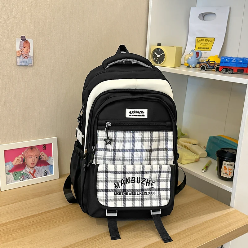 Lässiger Laptop-Schulrucksack mit vielen Fächern