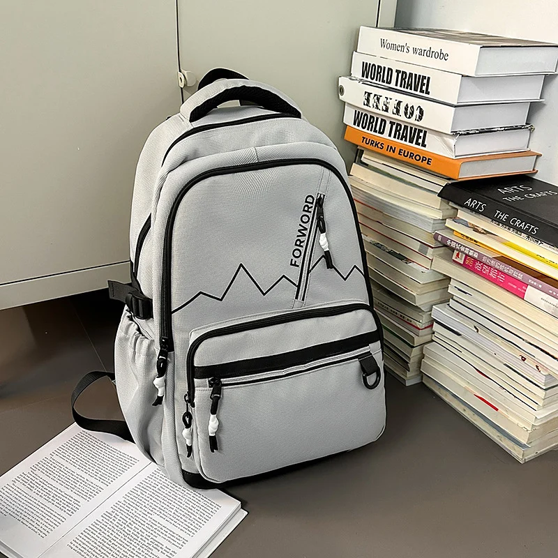Robuster Outdoor-Abenteuer-Schulrucksack