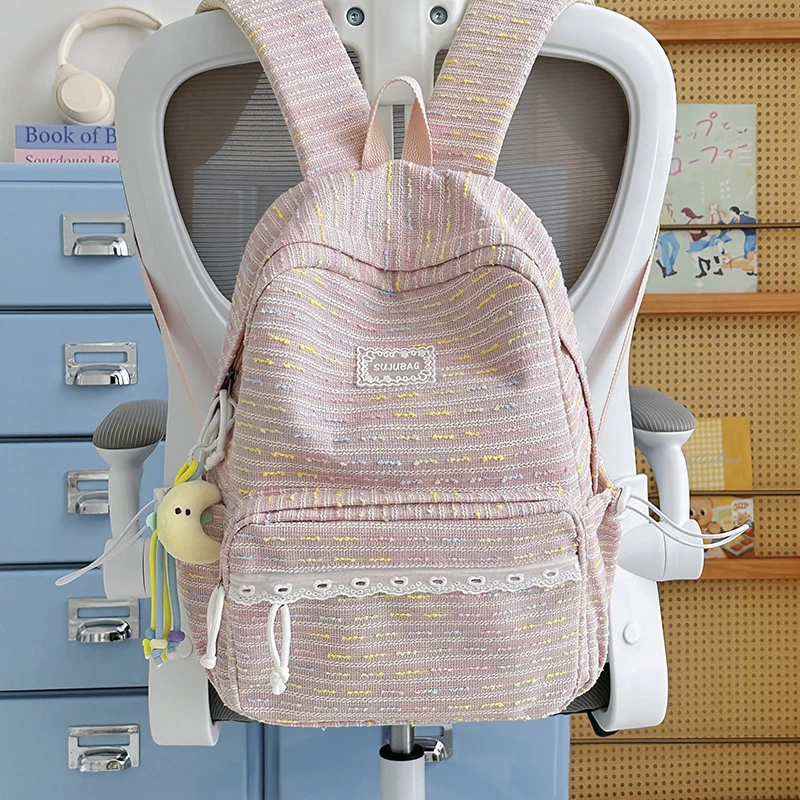 Lässiger Schulrucksack mit Textur