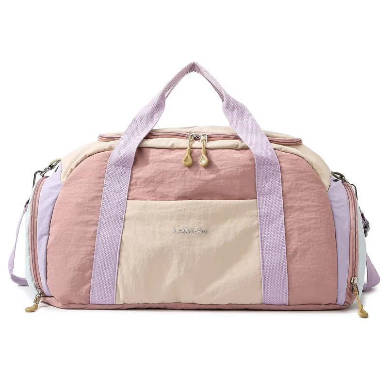 Sportliche Reisetasche mit praktischem Stauraum und robustem Design Skanto