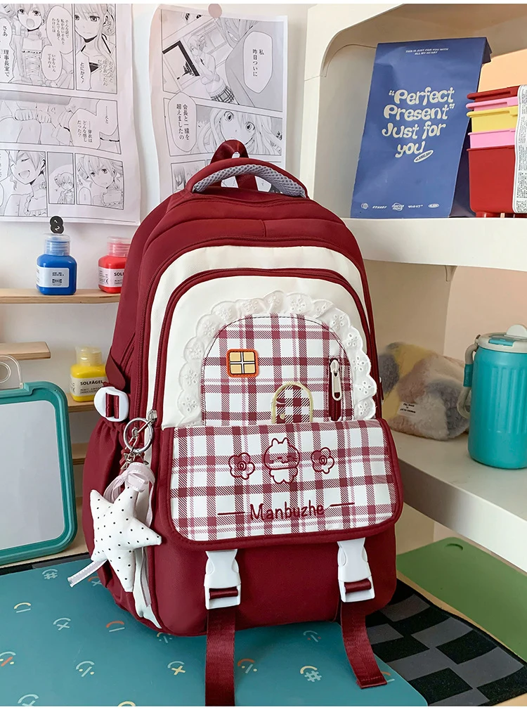 Schulrucksack für Mädchen mit verspieltem Karomuster