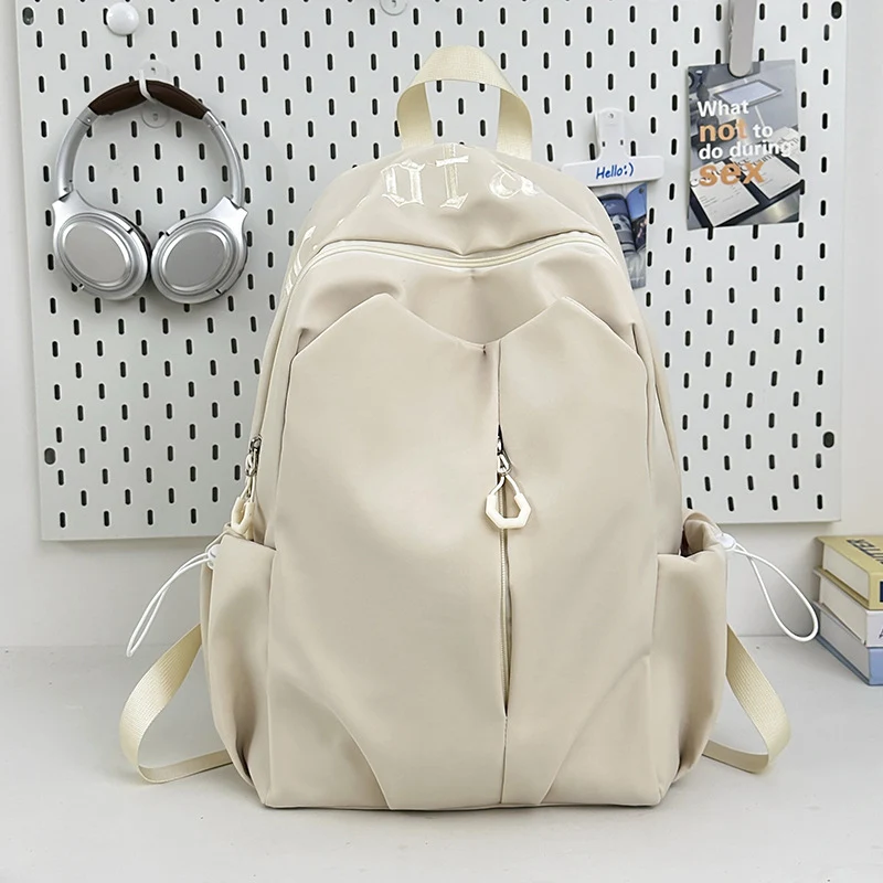 Bequemer Freizeit-Schulrucksack mit mehreren Taschen