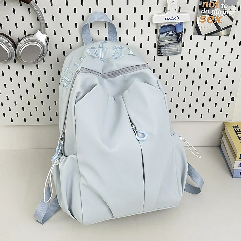 Bequemer Freizeit-Schulrucksack mit mehreren Taschen