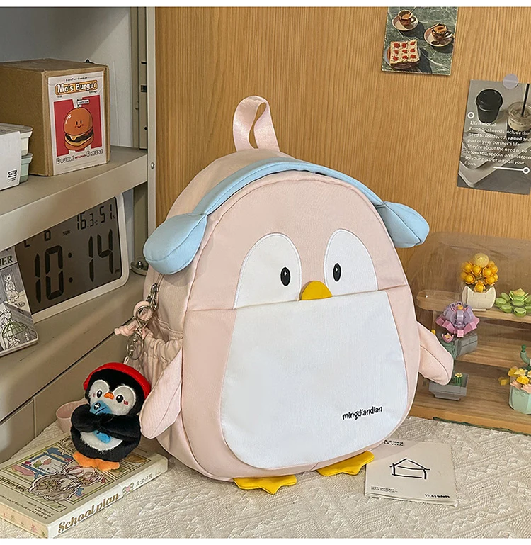 Niedlicher Schulrucksack mit Pinguinmotiv