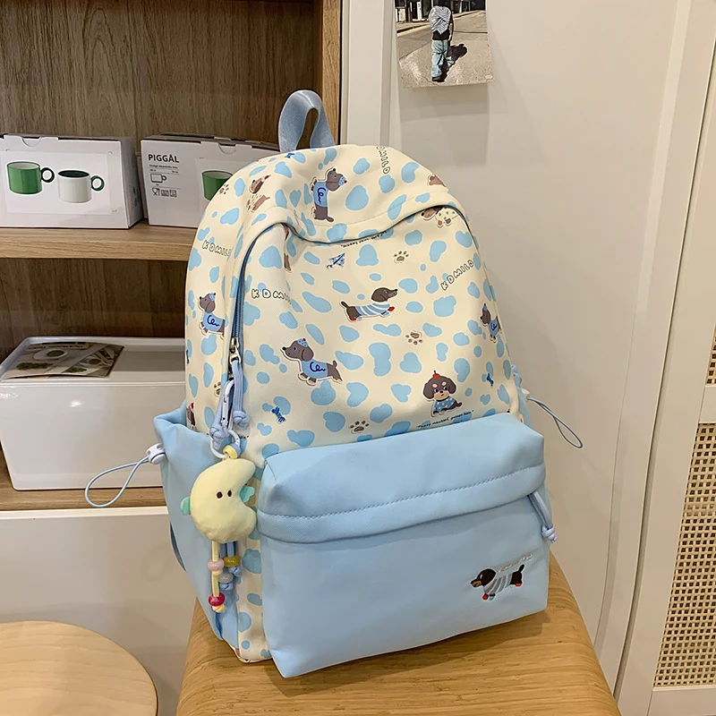Niedlicher Schulrucksack mit Hundemotiv