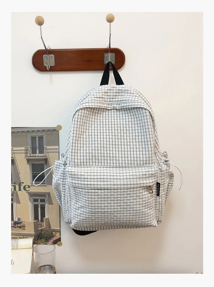 Lässiger Schulrucksack mit Karomuster