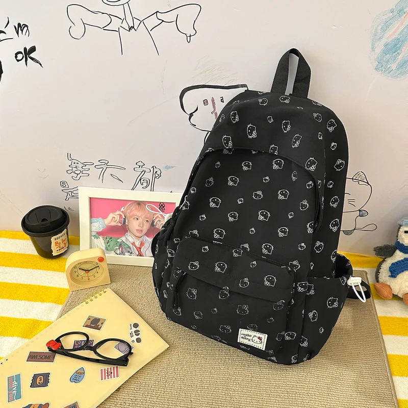 Niedliche lässige Schultasche mit Muster
