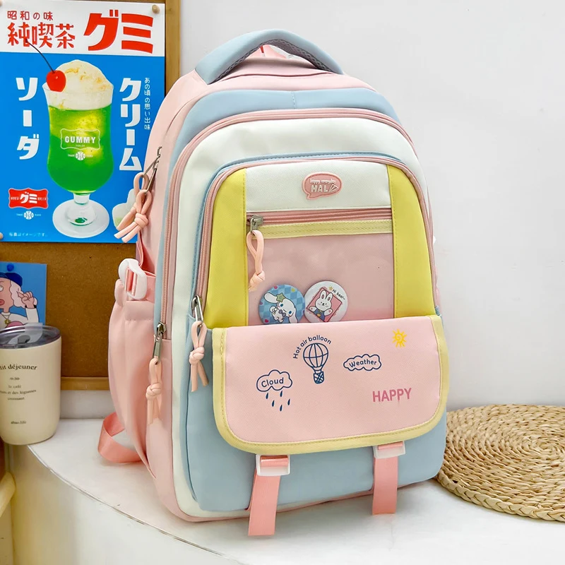 Niedlicher Schulrucksack mit Cartoon-Charakter