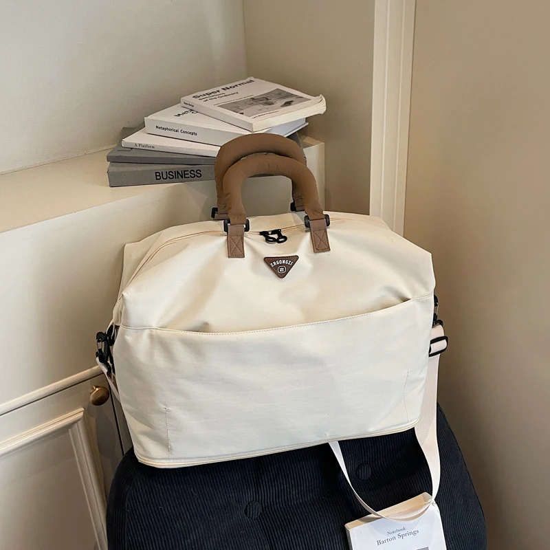 Multifunktionale Sport- und Reisetasche mit verstellbarem Gurt Skanto