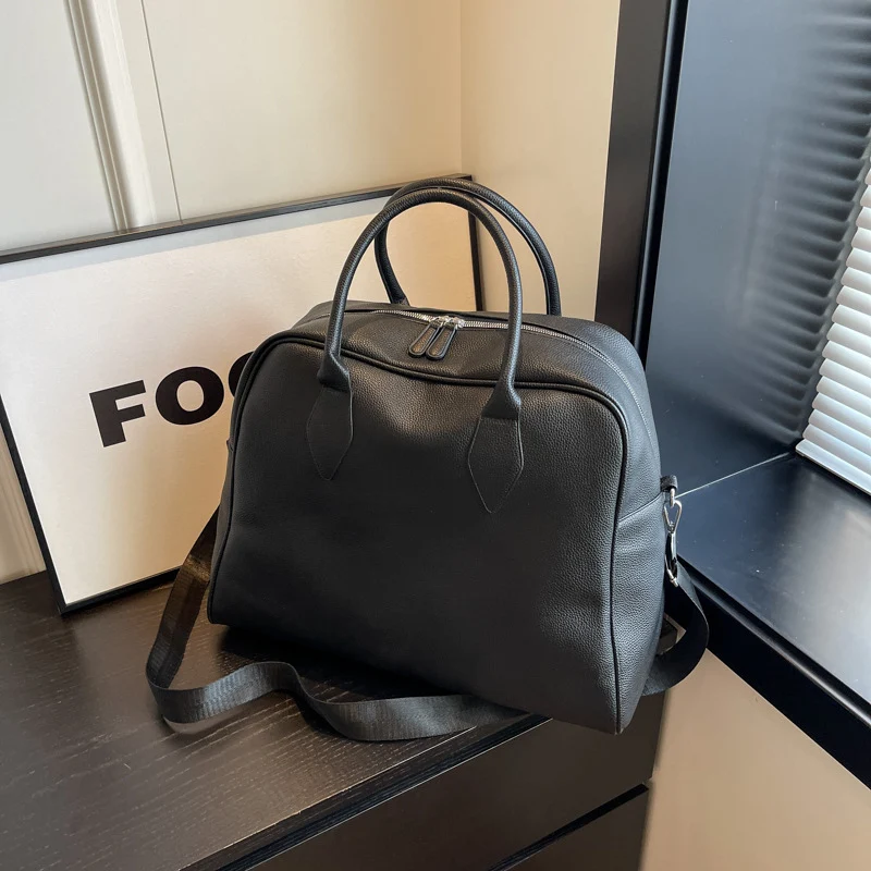 Stylische und geräumige Reisetasche mit vielseitigen Tragemöglichkeiten Skanto