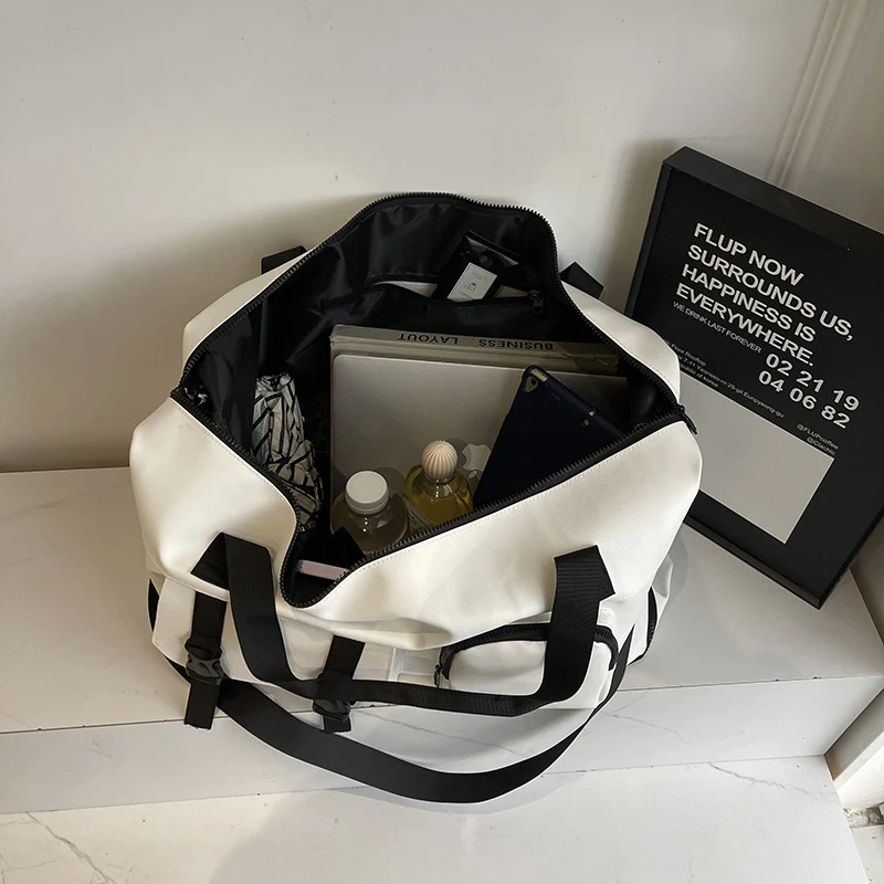 Robuste Sport- und Reisetasche mit vielseitigem Fächerdesign Skanto