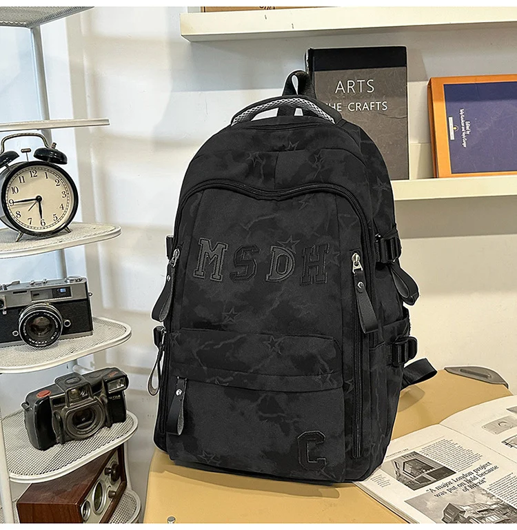 Stylischer Oversize-Schulrucksack