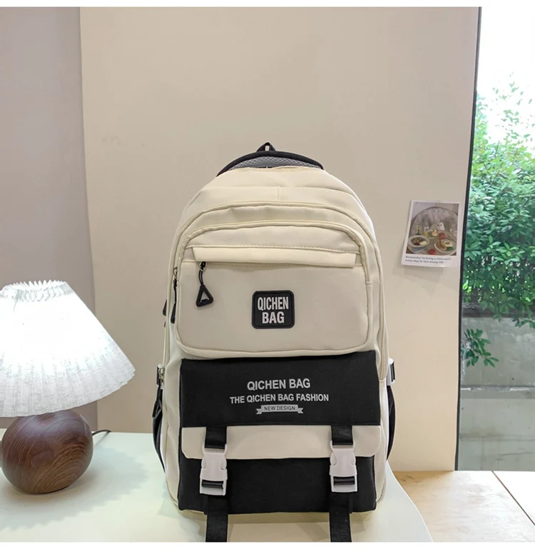 Stylischer Schulrucksack mit viel Stauraum