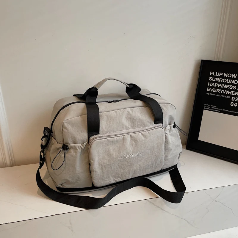 Multifunktionale Sport- und Reisetasche mit Organizer Skanto