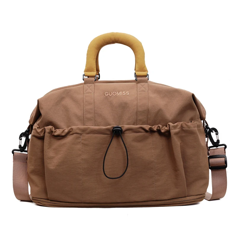 Multifunktionale Sport- und Reisetasche mit geräumigen Fächern Skanto