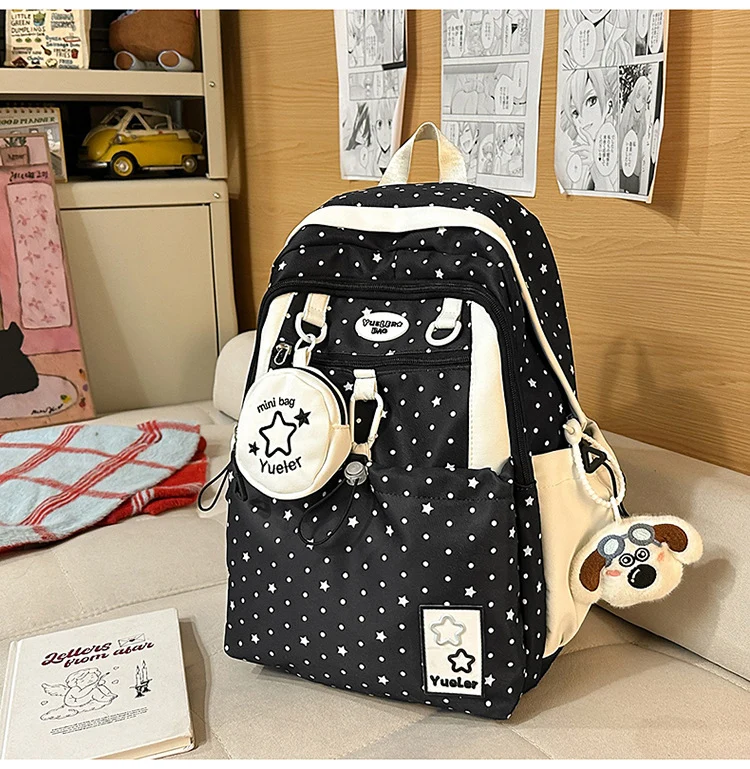 Schulrucksack mit Sternenprint und hoher Kapazität