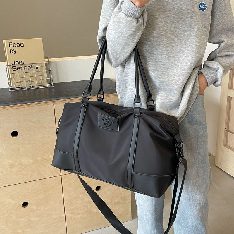 Sportliche Reisetasche mit komfortablen Fächern Skanto