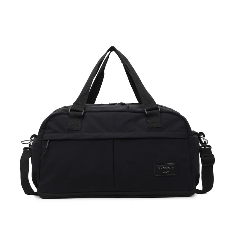Sportliche Reisetasche mit innovativen Fächern