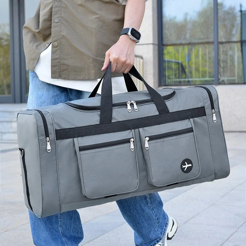 Sportliche Reisetasche mit innovativen Fächern