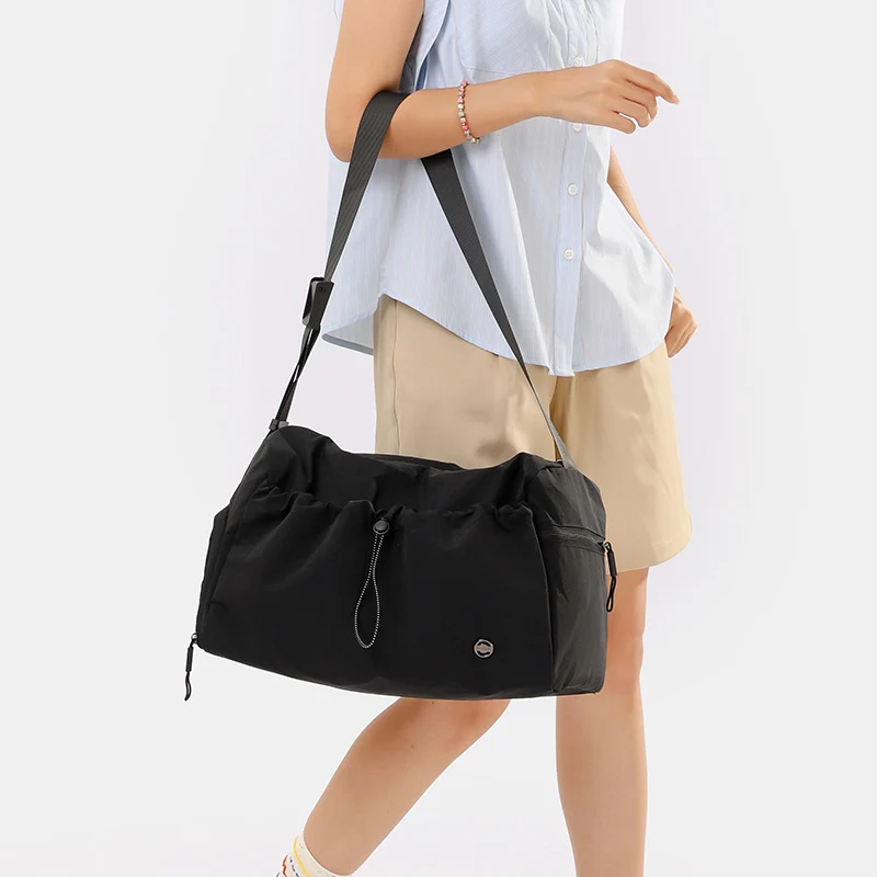 Multifunktionale Sport-Reisetasche mit verstellbarem Schultergurt Skanto