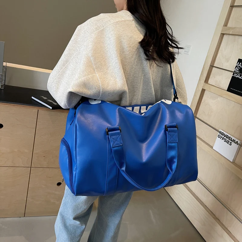 Sportliche Reisetasche mit geräumigem Innenraum und strapazierfähigem Material Skanto