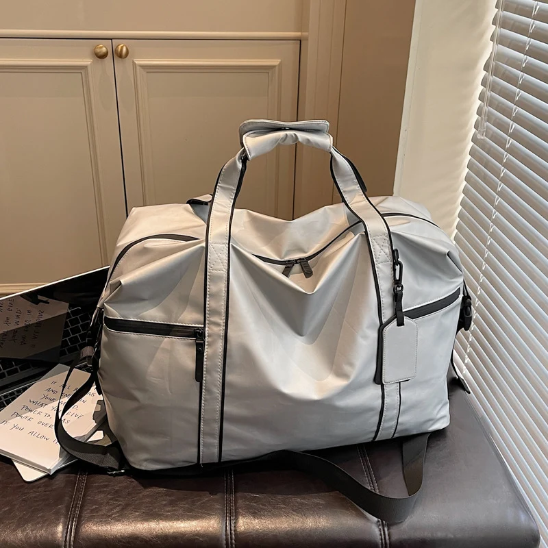 Multifunktionale Sport-Reisetasche mit ergonomischen Trageoptionen Skanto
