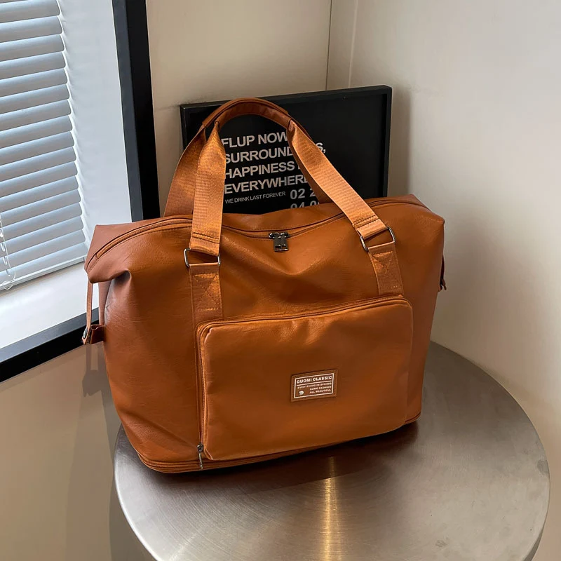 Elegante Sport-Reisetasche mit praktischem Außenfach-Design Skanto