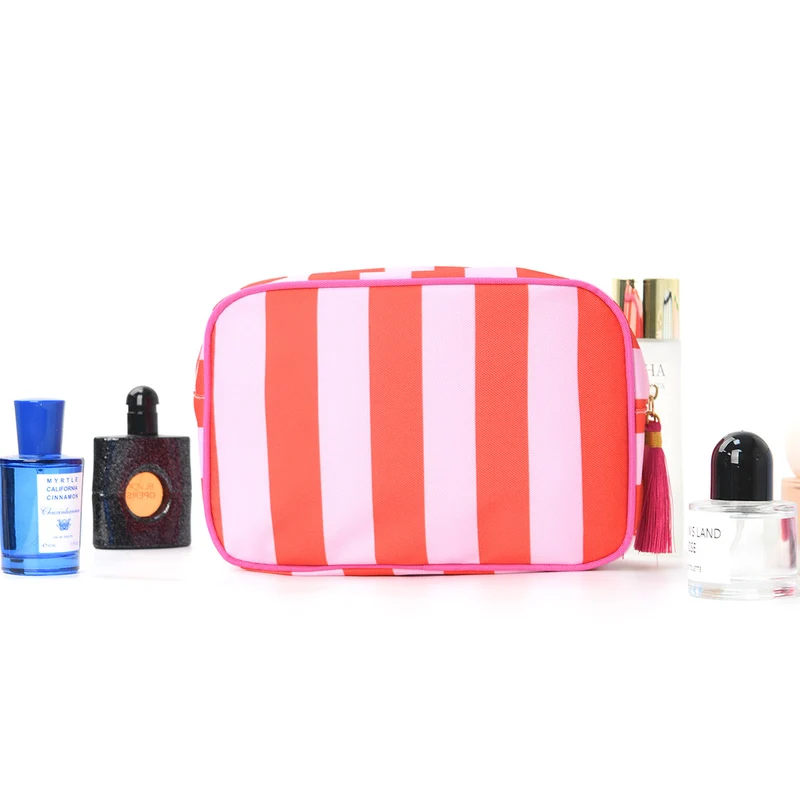 Eleganterer Kosmetik-Organizer mit praktischen Fächern Skanto