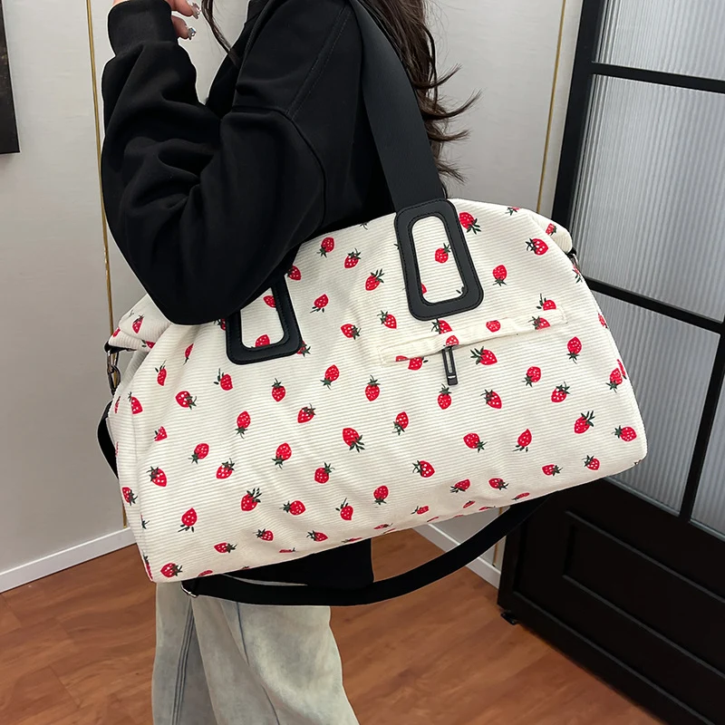 Stofftasche mit fruchtigem Design und multifunktionalen Fächern Skanto