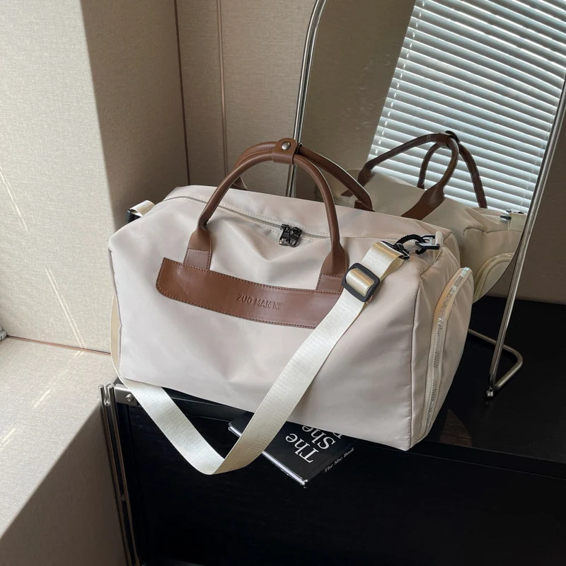 Geräumige Sport- und Reisetasche Skanto