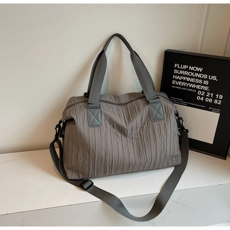 Strapazierfähige Sport- und Reisetasche mit ergonomischem Design Skanto