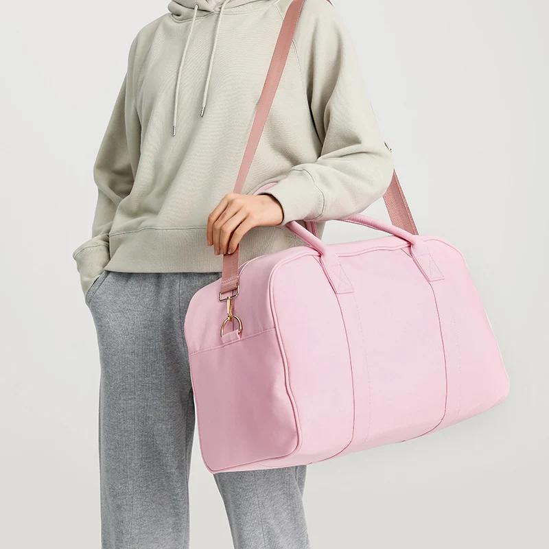 Stilvolle und geräumige Sport- und Reisetasche Skanto