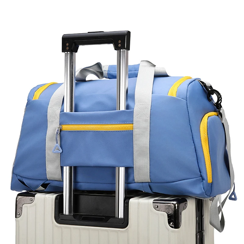 Sportliche und vielseitige Reisetasche mit mehreren Fächern Skanto