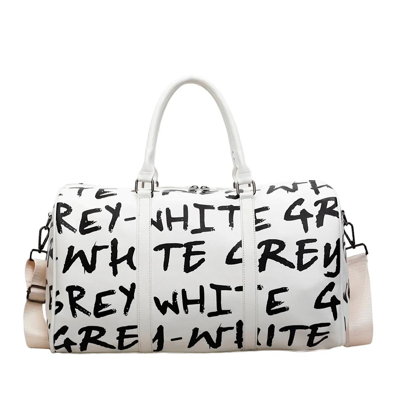 Sportliche Reisetasche mit innovativem Print Skanto
