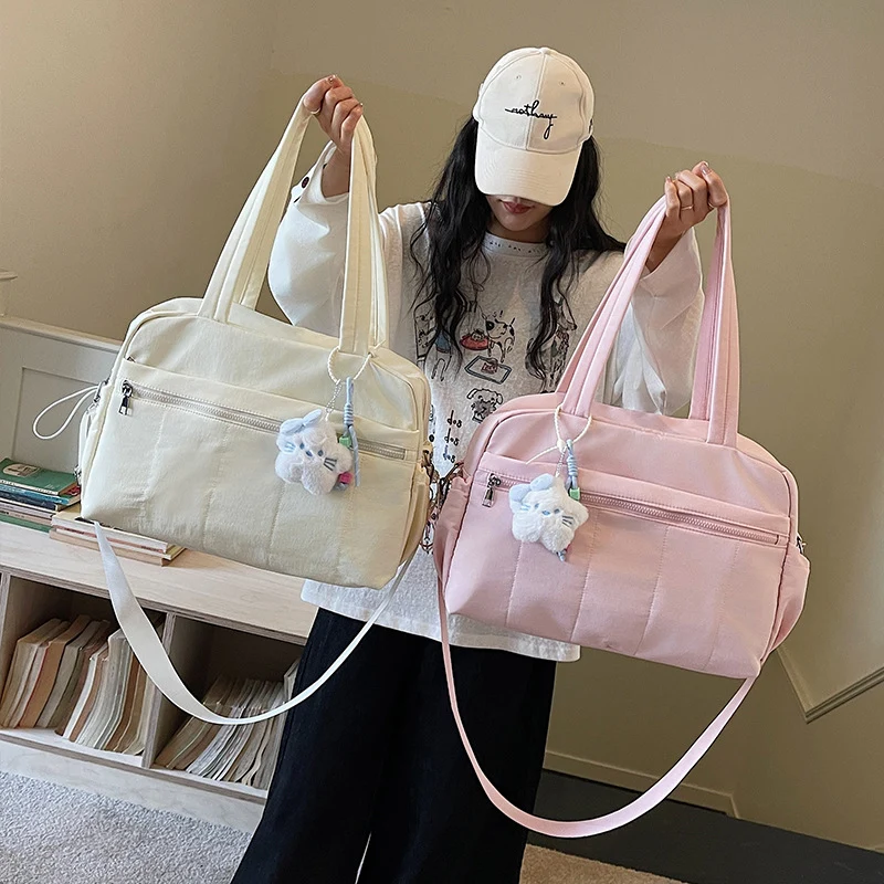 Stilvolle Handtasche Skanto
